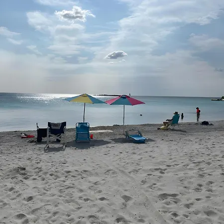 Lägenhet Agata Con Terrazza E Giardino