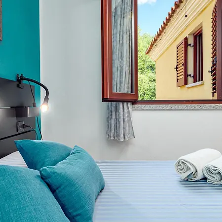 Lägenhet Agata Con Terrazza E Giardino Porto Ottiolu